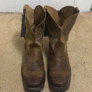 Ariat Rambler Square Toed Cowboy Boots
